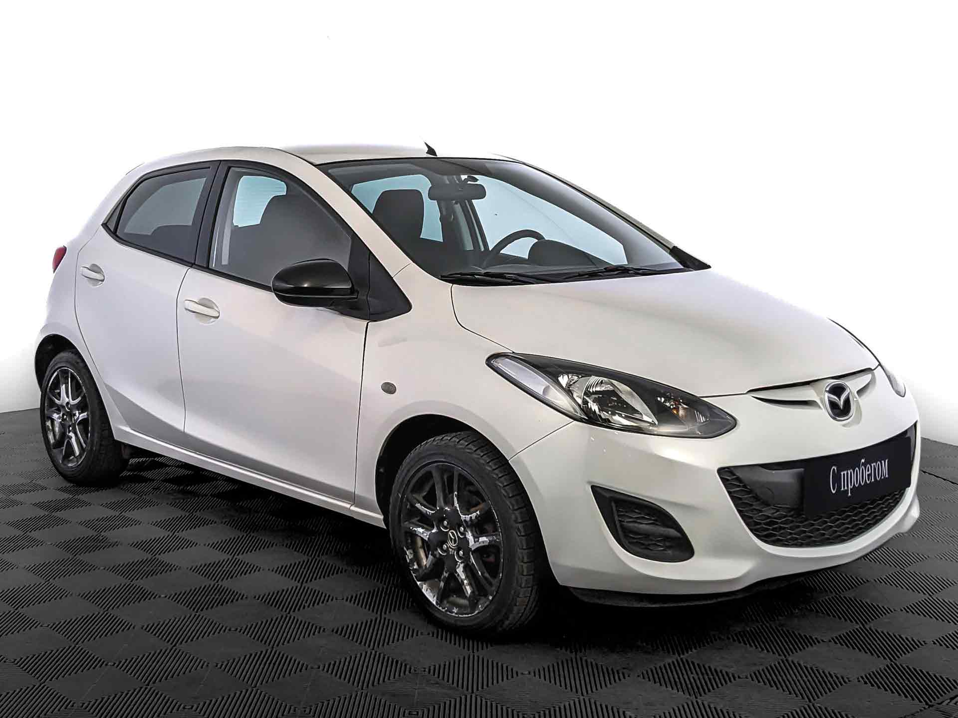 Mazda 2